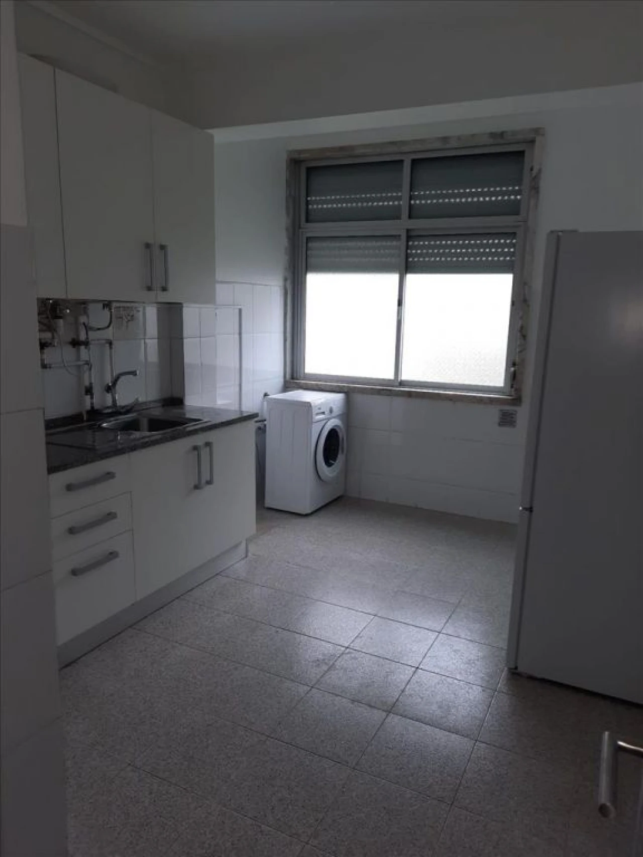Apartamento T2 para Venda em Agualva e Mira-Sintra Foto 5