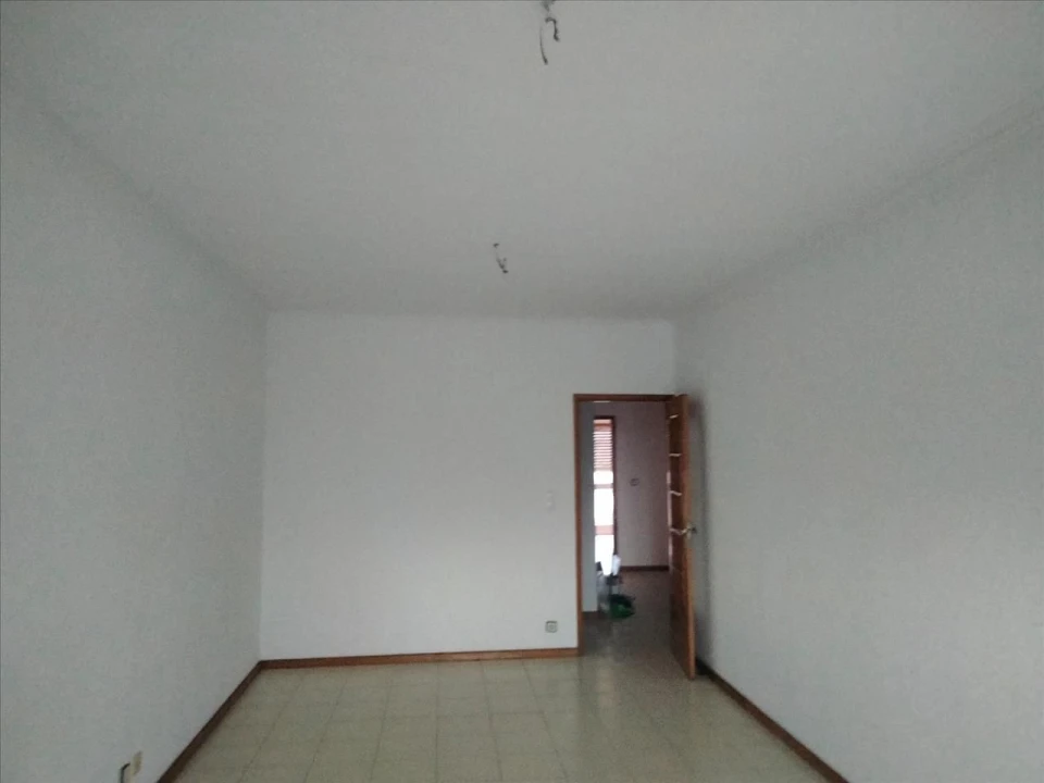 Apartamento T3 para Venda em Rio Tinto Foto 8