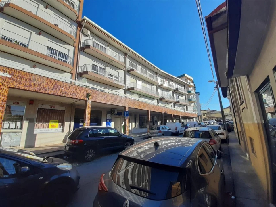 Apartamento T3 para Venda em Rio Tinto Foto 1