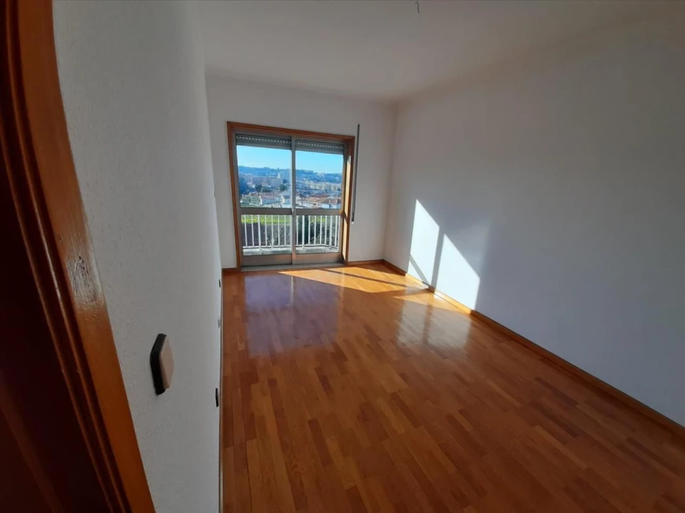 Apartamento T3 para Venda em Rio Tinto Foto 8