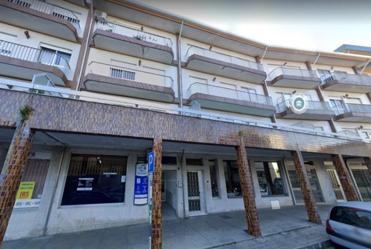 Apartamento T3 para Venda em Rio Tinto Foto 1