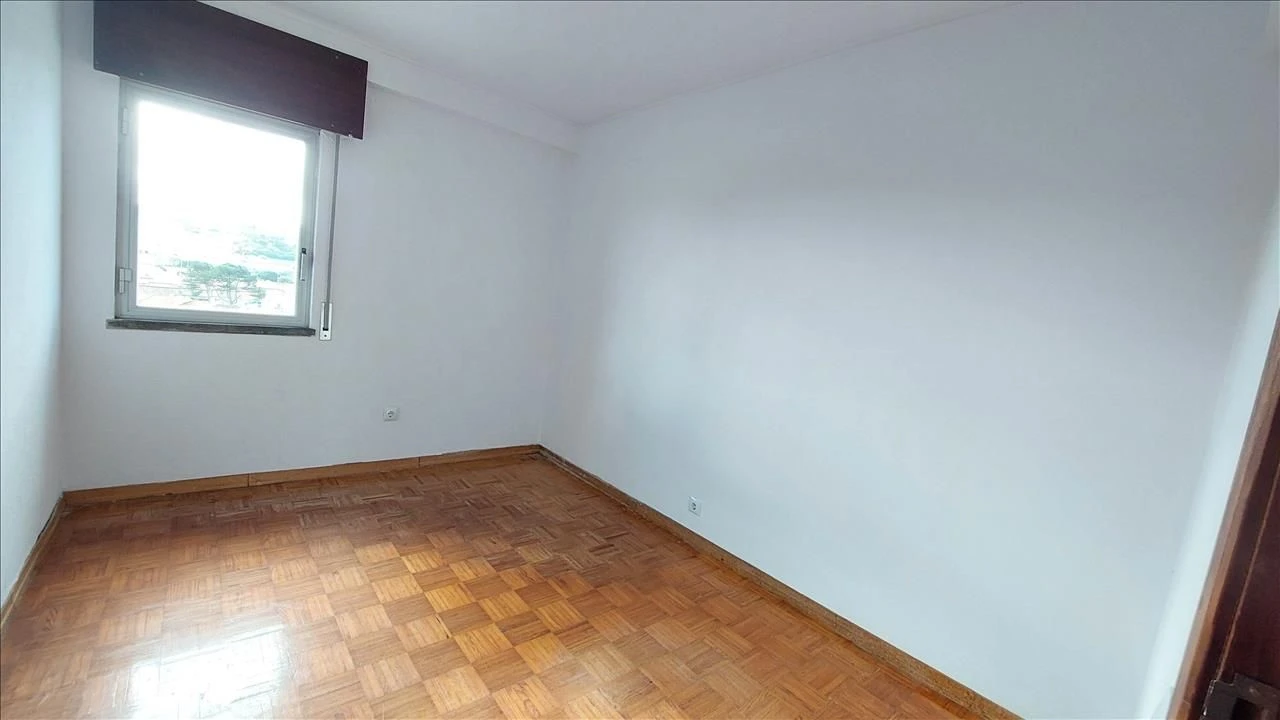 Apartamento T3 para Venda em Agualva e Mira-Sintra Foto 7
