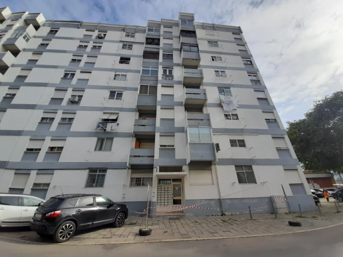Apartamento T2 para Venda em Moita Foto 1