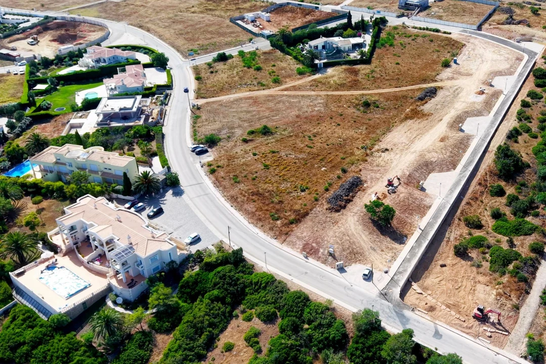 Terreno para Venda em Luz Foto 10
