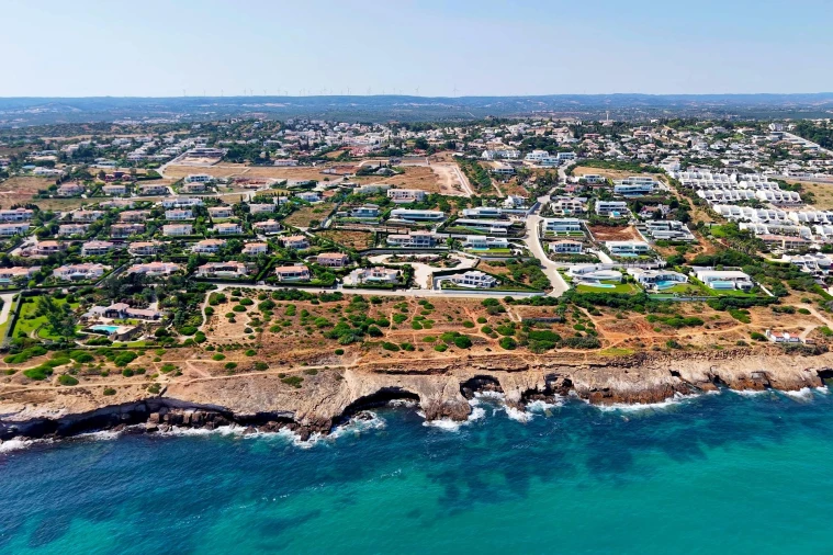 Terreno para Venda em Luz Foto 3