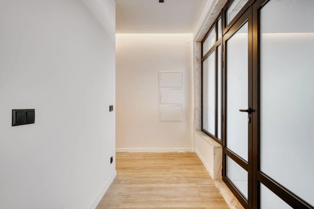 Apartamento T1 para Venda em Massamá e Monte Abraão Foto 2