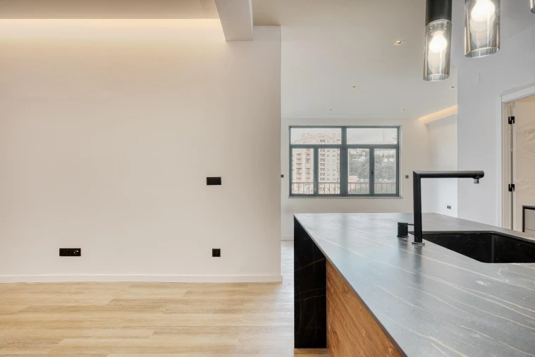 Apartamento T1 para Venda em Massamá e Monte Abraão Foto 5