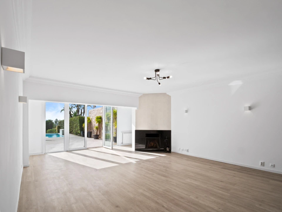 Moradia T3 para Venda em Carcavelos e Parede Foto 4