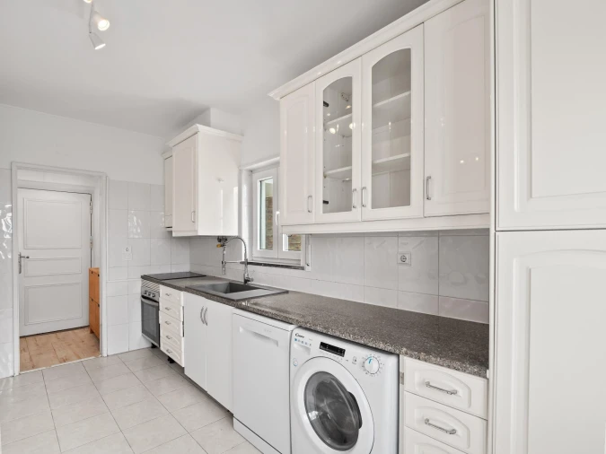 Moradia T3 para Venda em Carcavelos e Parede Foto 10