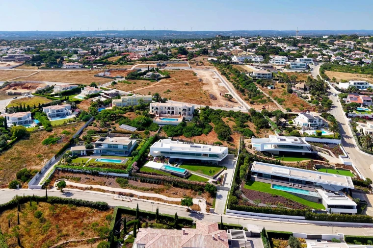 Terreno para Venda em Luz Foto 6