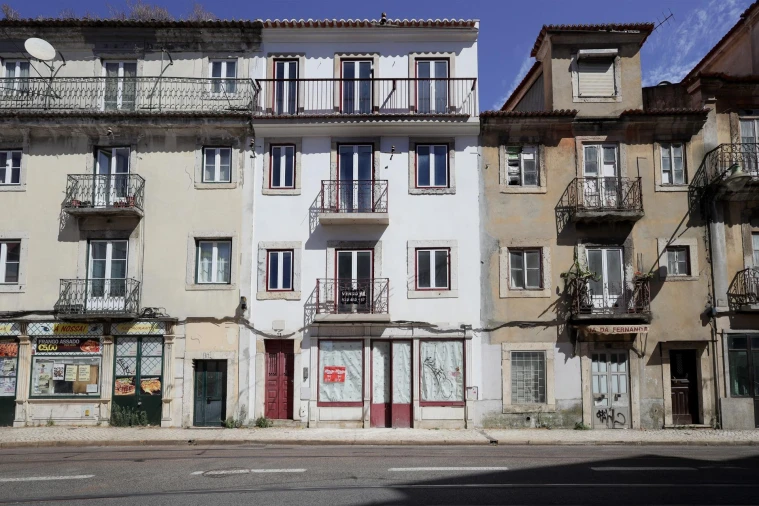 Prédio para Venda em São Vicente