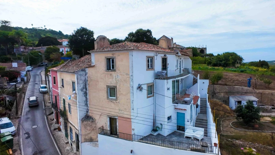 Prédio para Venda em Colares