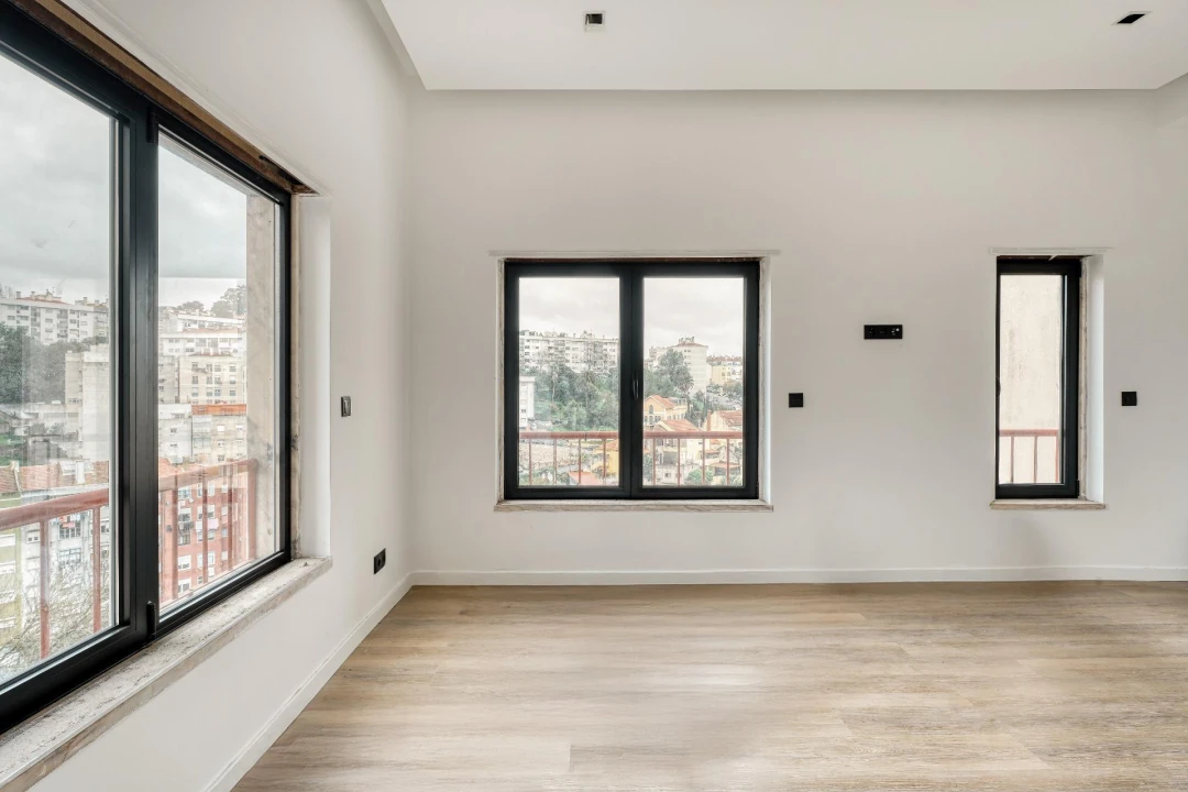 Apartamento T2 para Venda em Massamá e Monte Abraão Foto 15