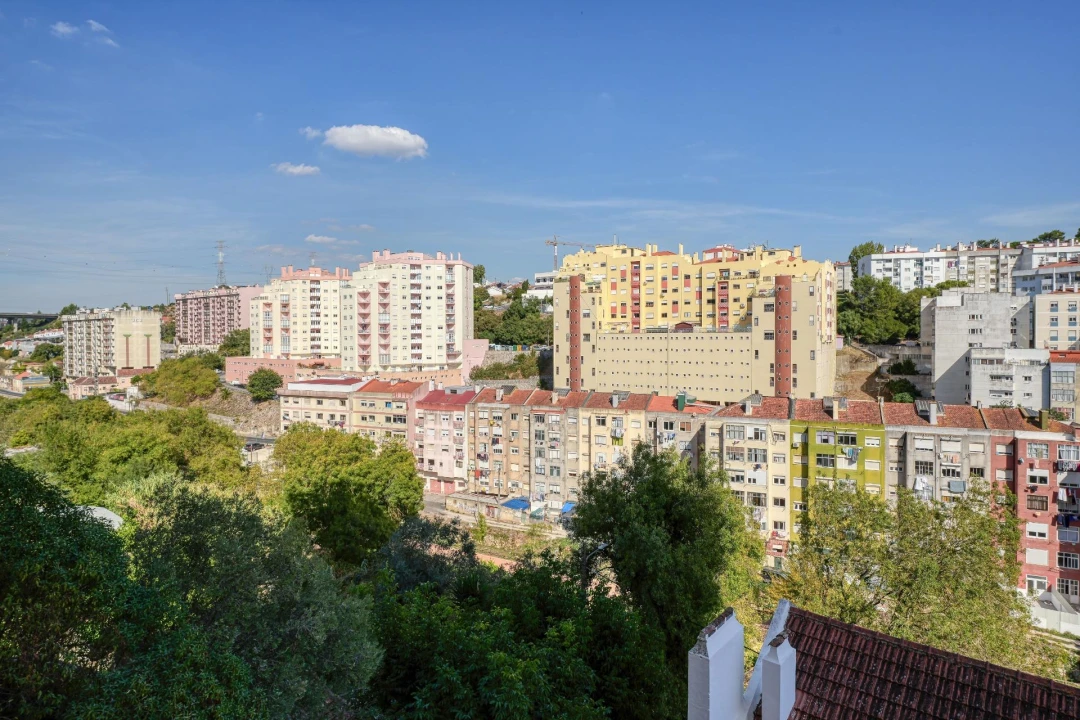 Apartamento T2 para Venda em Massamá e Monte Abraão Foto 21