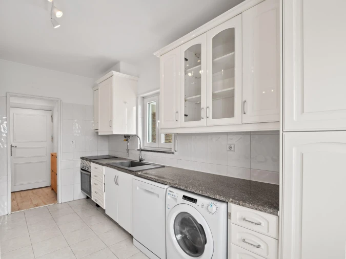 Moradia T3 para Venda em Carcavelos e Parede Foto 10