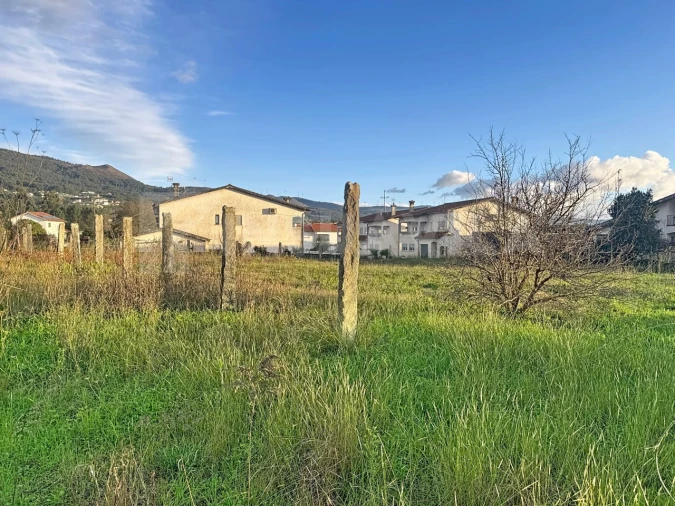 Terreno para Venda em Valença, Cristelo Covo e Arão Foto 4
