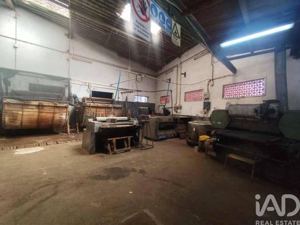 Armazém para Venda em Terrugem e Vila Boim Foto 7