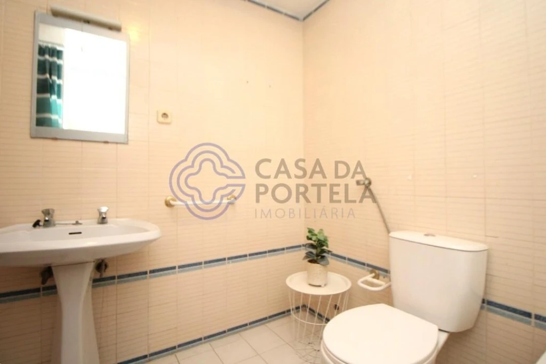 Apartamento T1 para Venda em Albufeira e Olhos de Água Foto 16