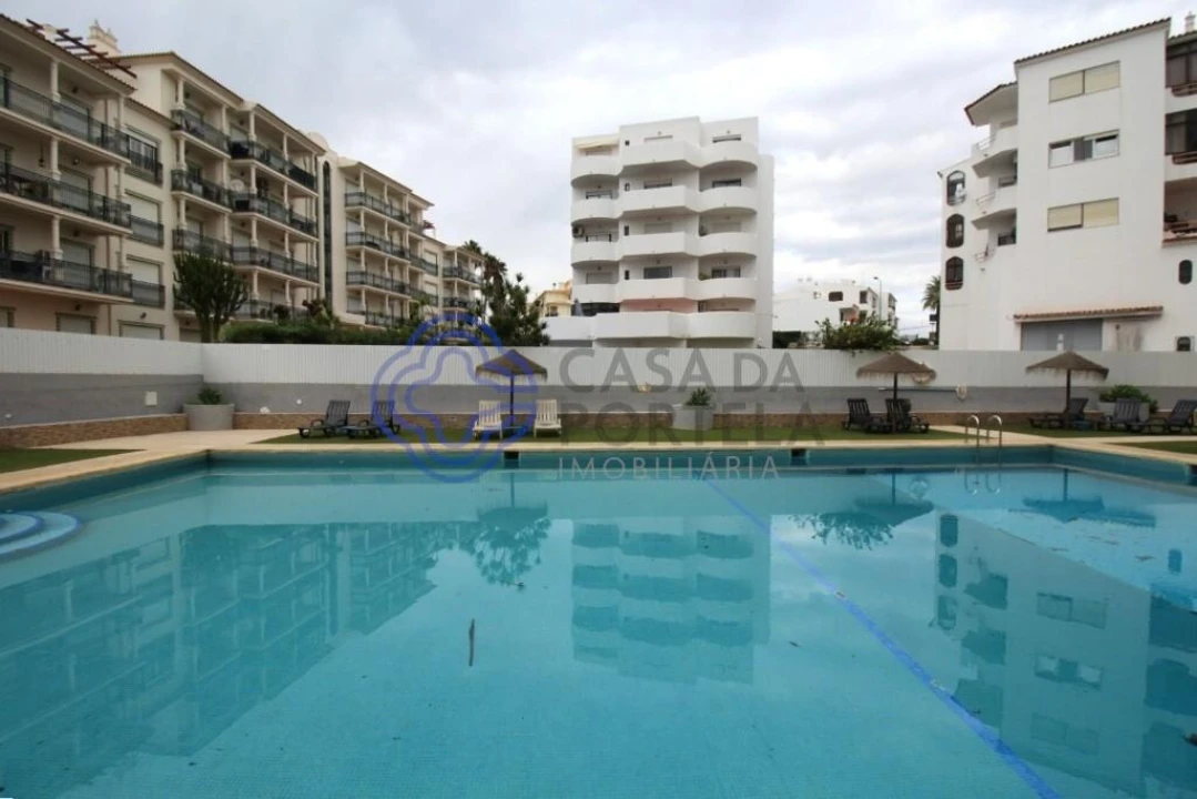 Apartamento T1 para Venda em Albufeira e Olhos de Água Foto 1