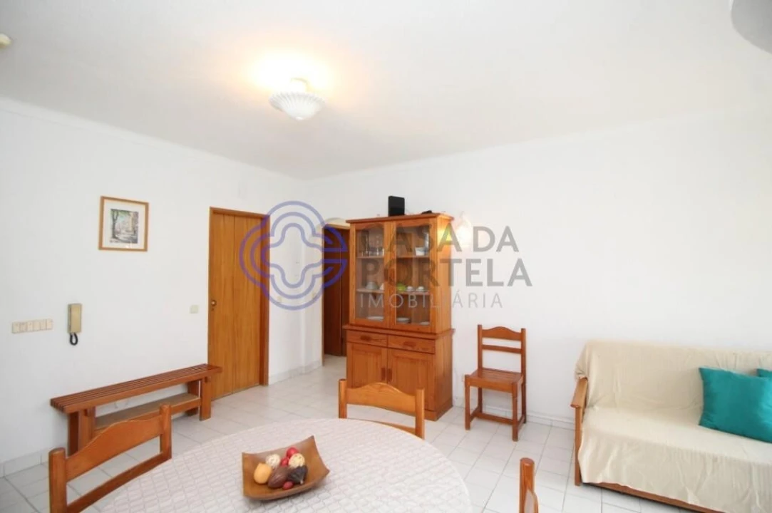 Apartamento T1 para Venda em Albufeira e Olhos de Água Foto 3
