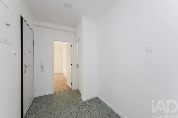 Apartamento T2 para Arrendamento em União das Freguesias de Setúbal Foto 7