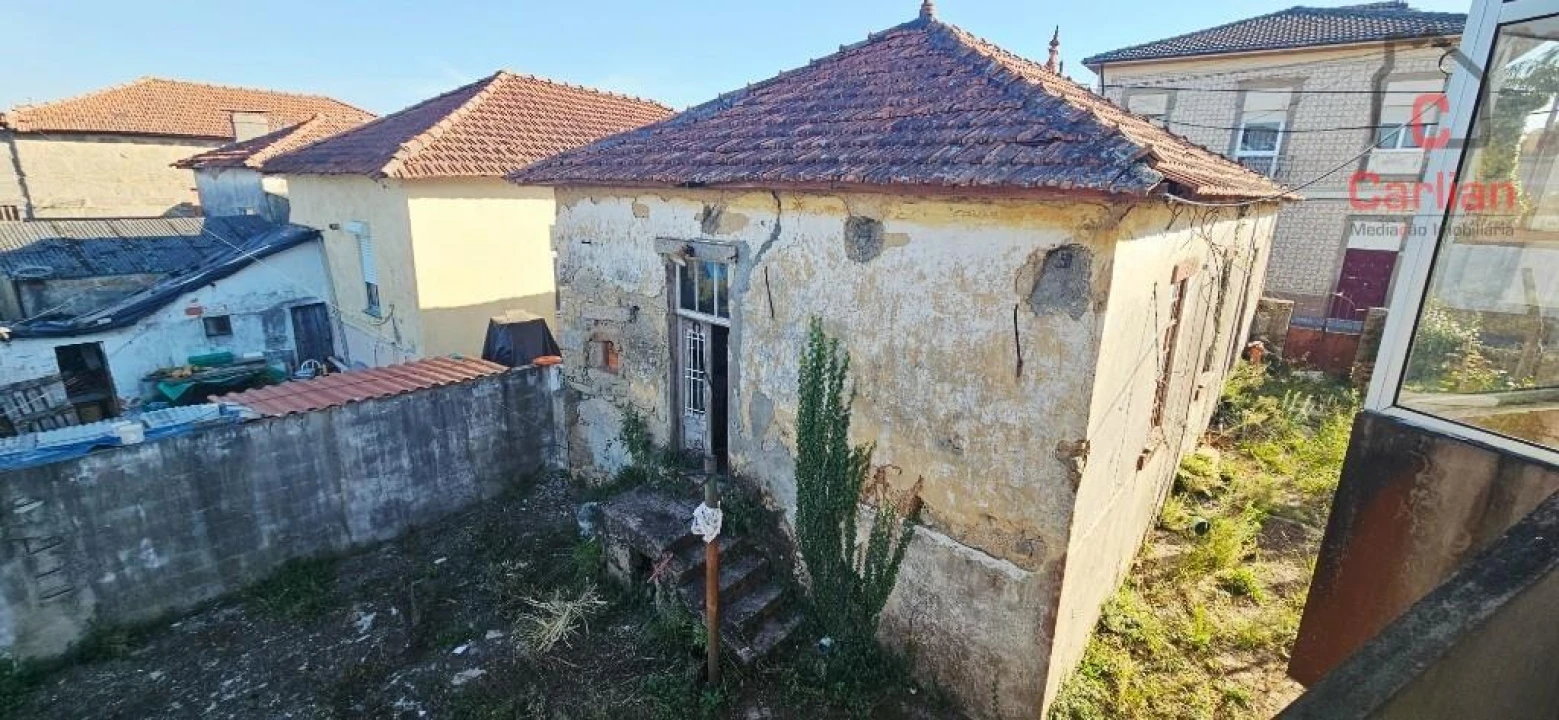 Moradia T2 para Venda em Gulpilhares e Valadares Foto 2