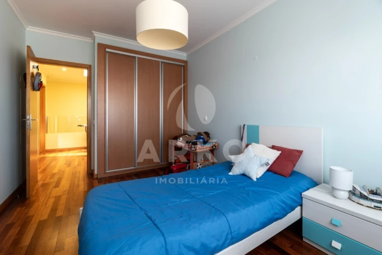 Apartamento T2 para Venda em Valongo Foto 15
