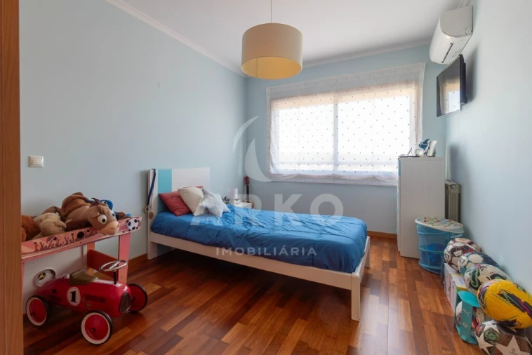 Apartamento T2 para Venda em Valongo Foto 14