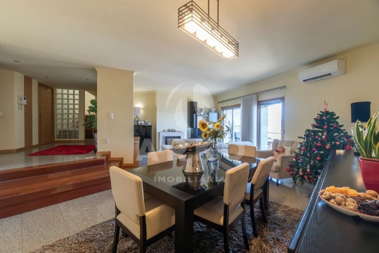 Apartamento T2 para Venda em Valongo Foto 6