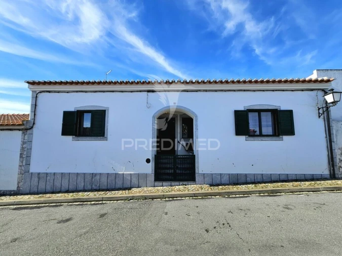 Moradia T3 para Venda em Castro Verde e Casével