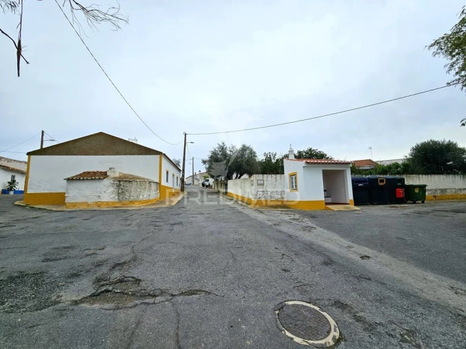 Moradia T2 para Venda em Santa Barbara de Padrões Foto 20