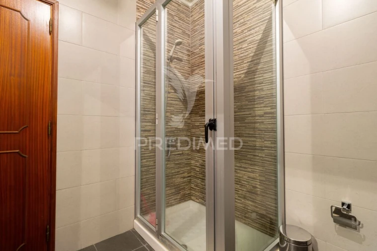 Moradia T3 para Venda em Quinta do Conde Foto 18