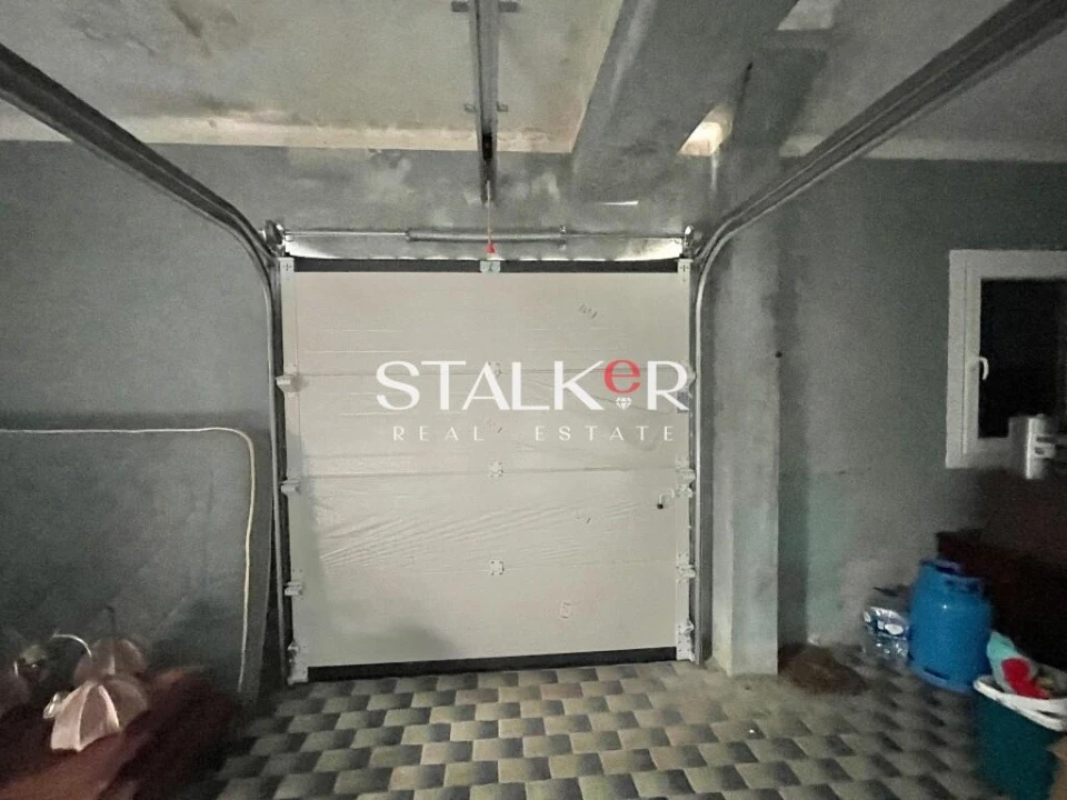 Moradia T4 para Venda em Arrifana Foto 28