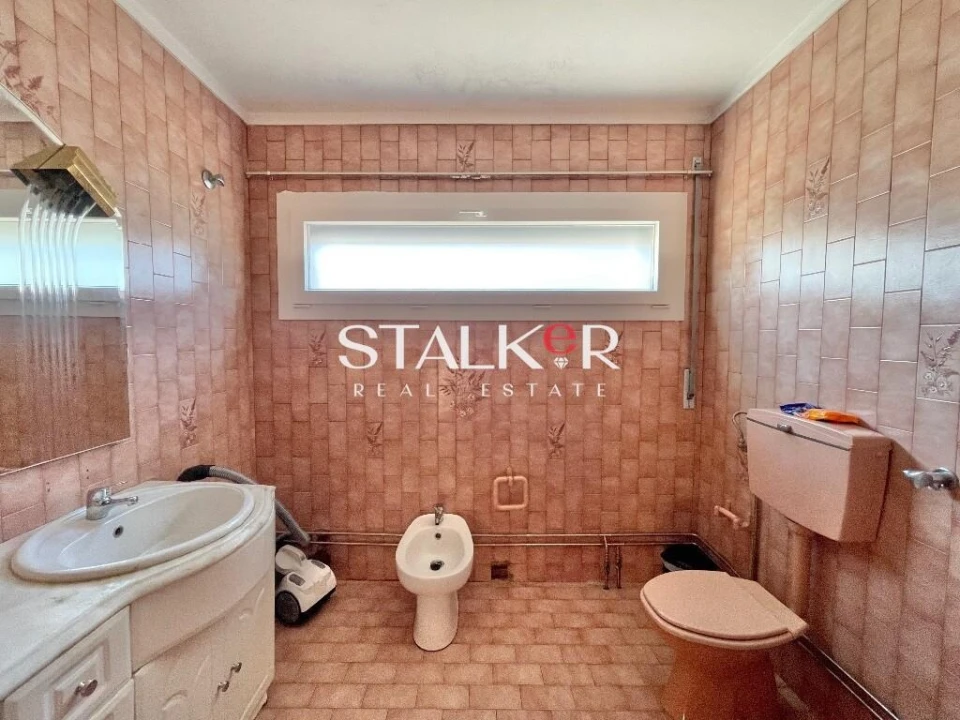 Moradia T4 para Venda em Arrifana Foto 14