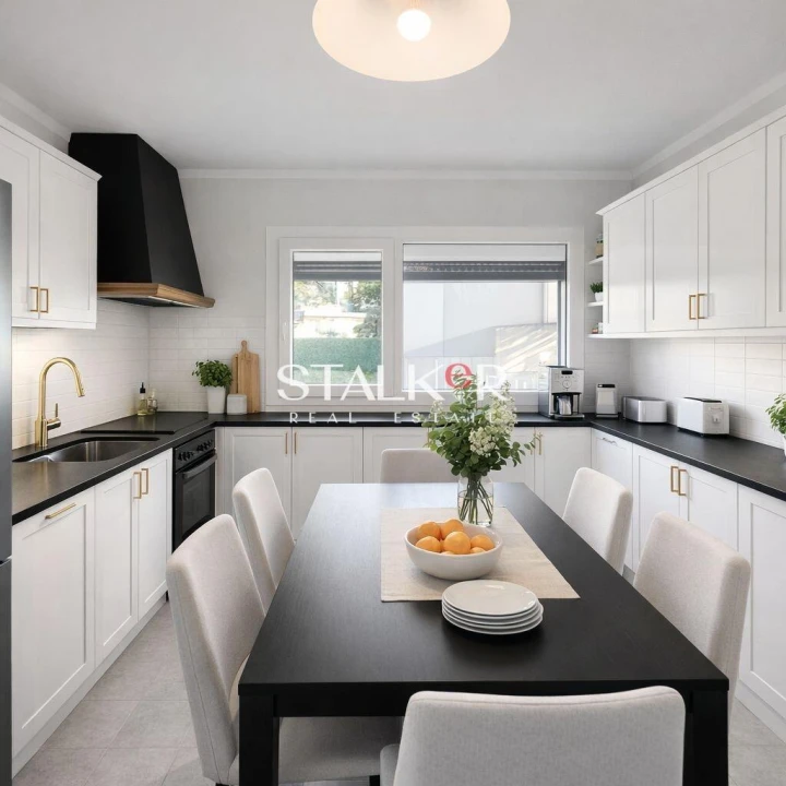 Moradia T4 para Venda em Arrifana Foto 6