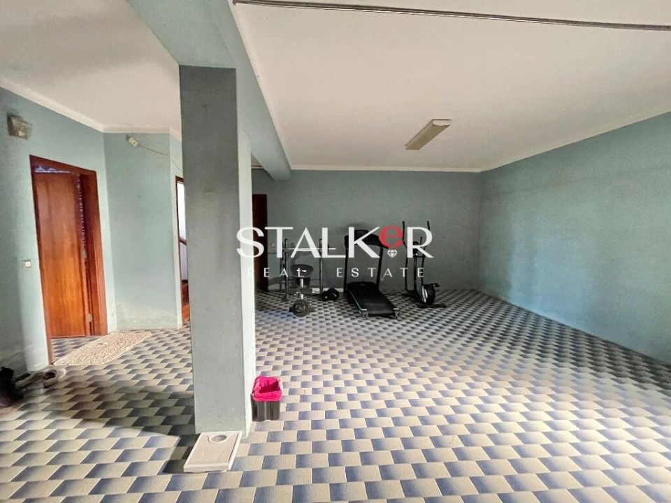 Moradia T4 para Venda em Arrifana Foto 25