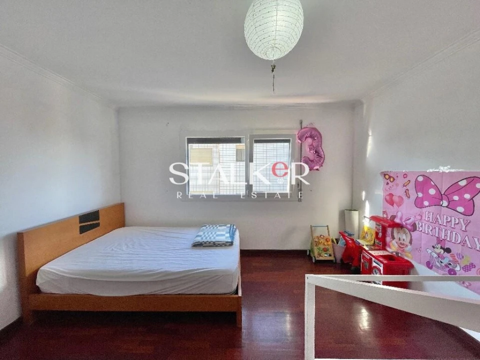 Moradia T4 para Venda em Arrifana Foto 10