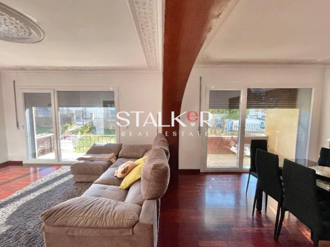 Moradia T4 para Venda em Arrifana Foto 7