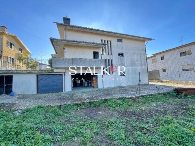 Moradia T4 para Venda em Arrifana Foto 26