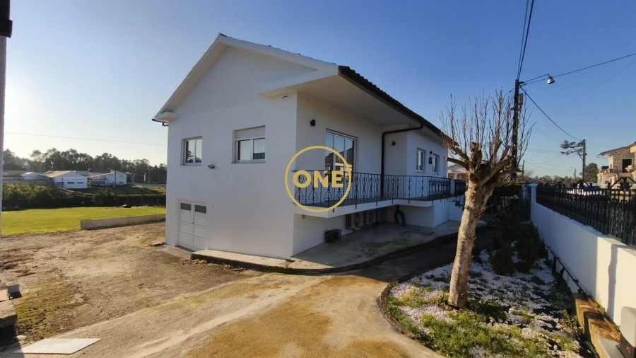 Moradia T3 para Venda em Barqueiros Foto 4