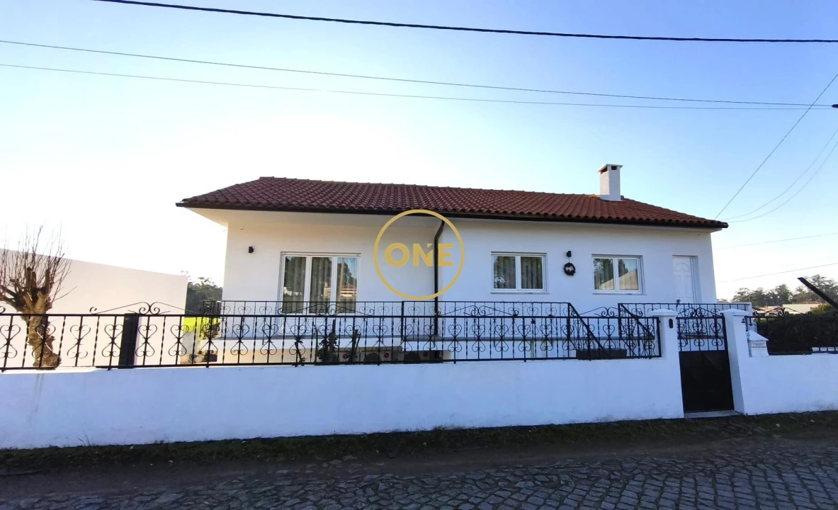 Moradia T3 para Venda em Barqueiros Foto 1