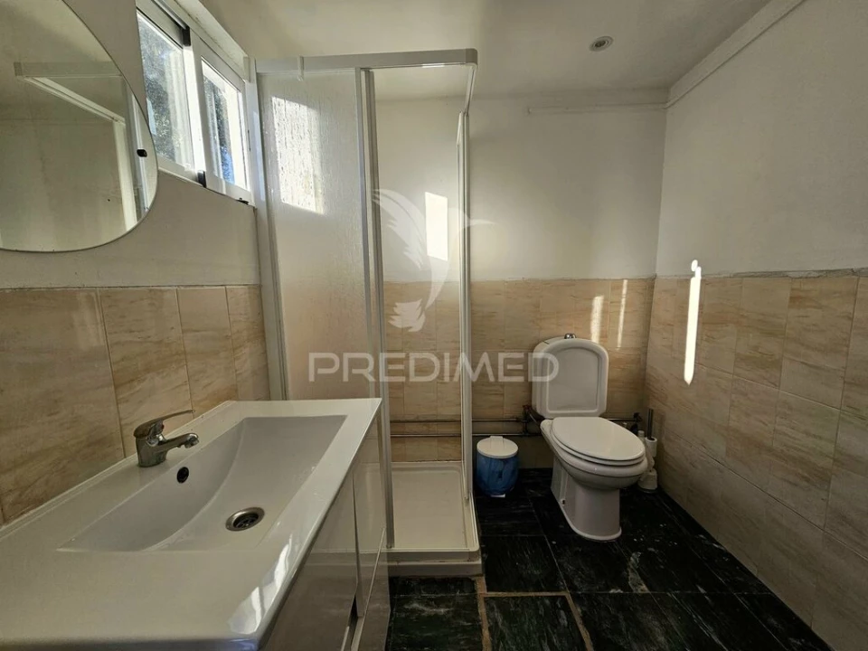 Moradia T3 para Venda em Santa Barbara de Padrões Foto 17