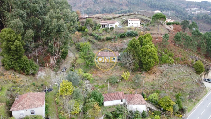 Moradia T2 para Venda em Gondoriz Foto 15