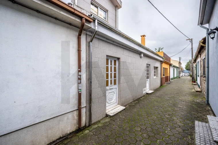 Moradia T2 para Venda em Santa Marinha e São Pedro da Afurada Foto 20