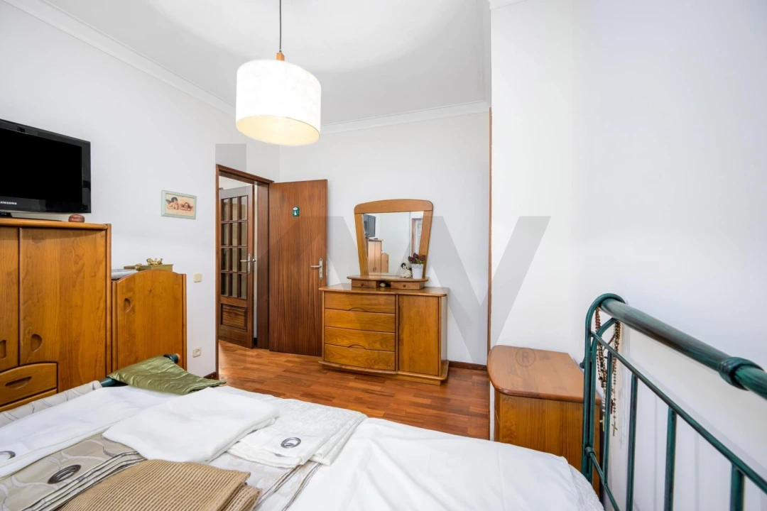 Moradia T2 para Venda em Santa Marinha e São Pedro da Afurada Foto 12