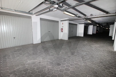 Apartamento T4 para Venda em Portimão