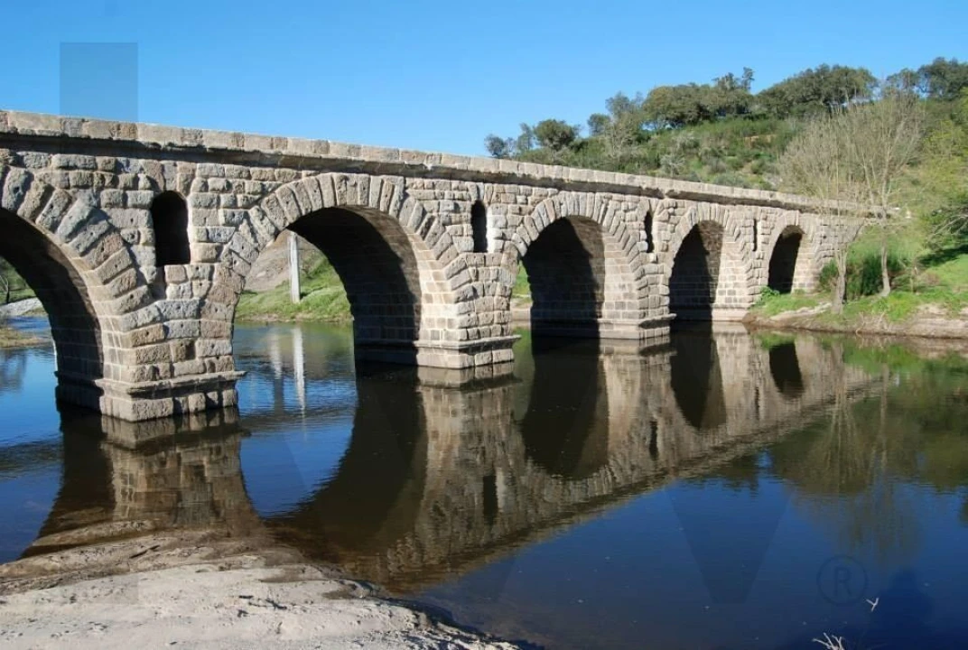 Moradia T3 para Venda em Chancelaria Foto 2