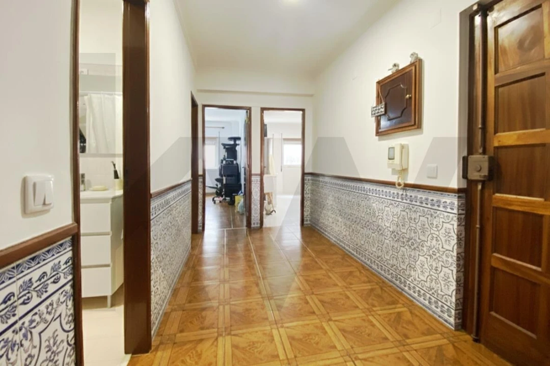 Apartamento T2 para Venda em Algueirão-Mem Martins Foto 10