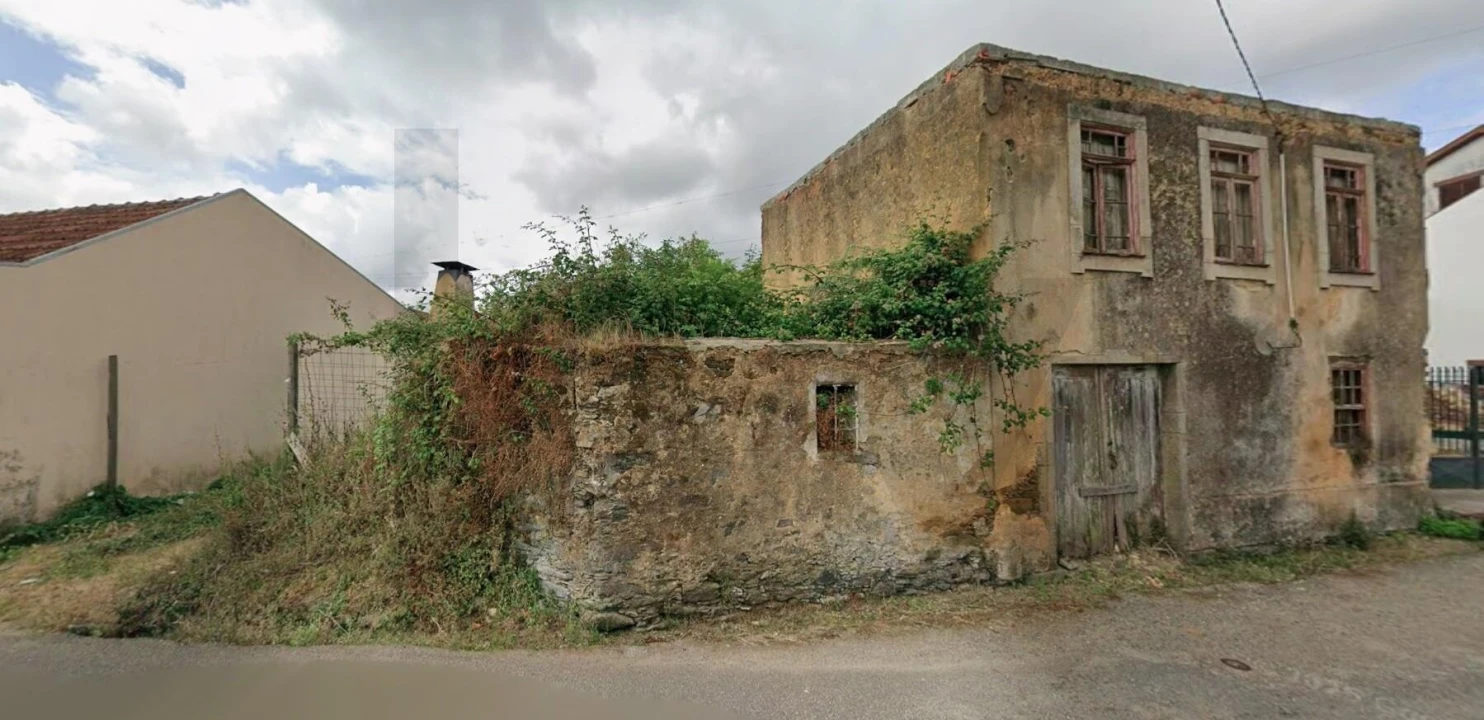 Moradia T3 para Venda em Santa Maria da Feira, Travanca, Sanfins e Espargo Foto 2