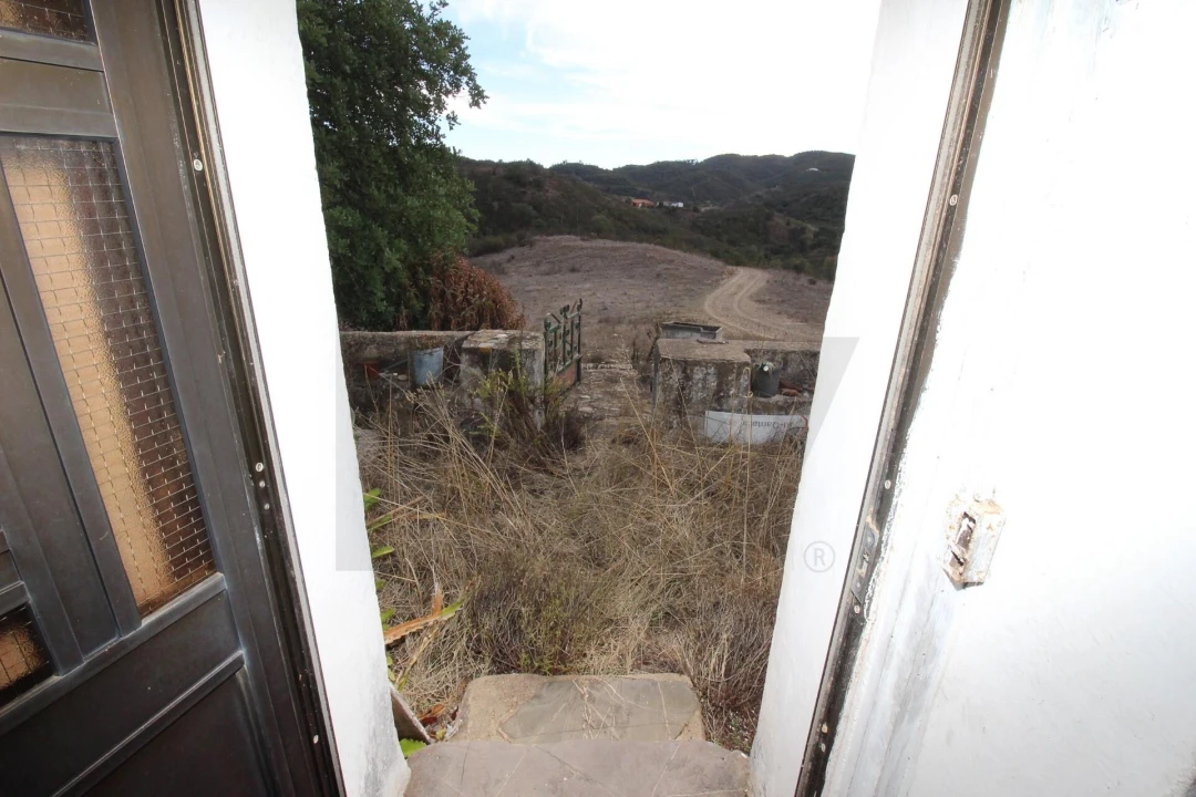 Moradia T4 para Venda em São Marcos da Serra Foto 10